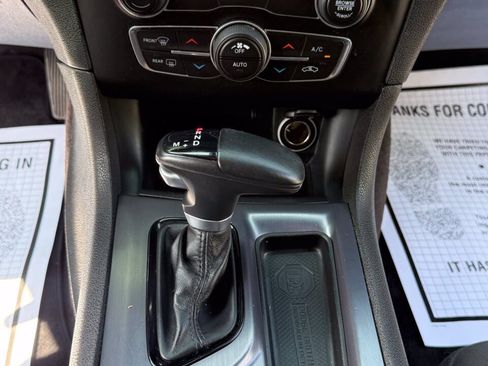 Used 2017 Dodge Charger SXT w/ Blacktop Package RWD image 19