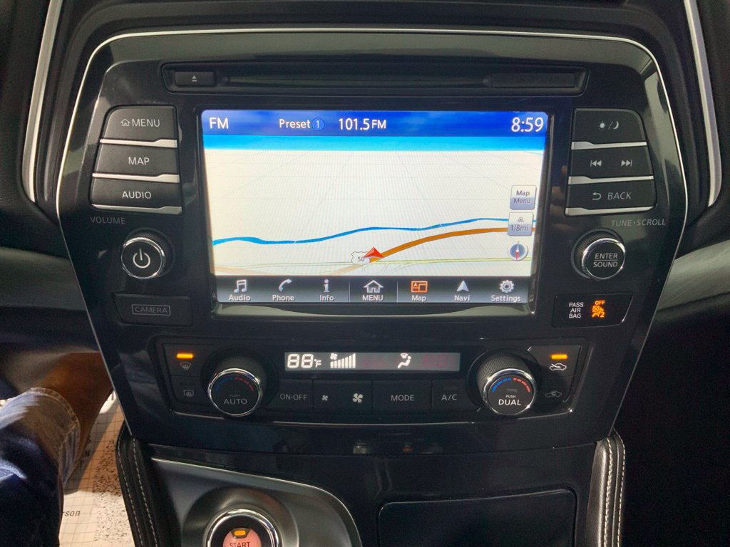 Used 2018 Nissan Maxima 3.5 SL FWD image 3