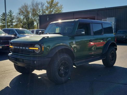New 2025 Ford Bronco Outer Banks w/ Sasquatch Package image 8