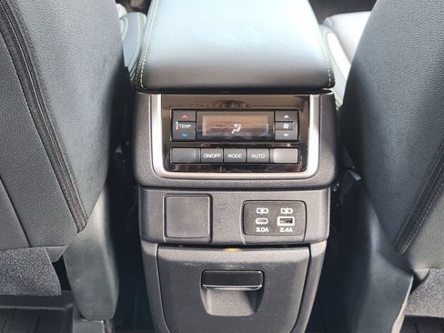Certified 2025 Subaru Ascent Onyx Edition AWD/4WD image 22