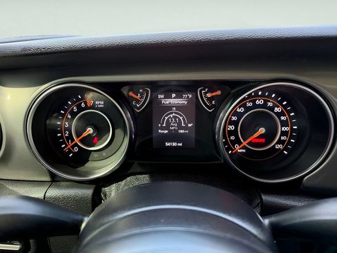 Used 2021 Jeep Gladiator Sport AWD/4WD image 21