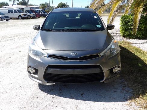 Used 2016 Kia Forte SX image 12