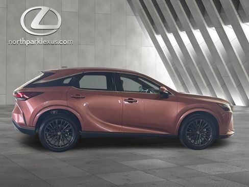 Certified 2026 Lexus RX 350 Premium w/ Convenience Package AWD/4WD image 4