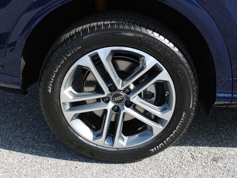 New 2025 Audi Q5 2.0T Premium Plus image 35