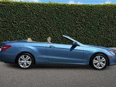 Used 2012 Mercedes-Benz E 350 Cabriolet image 3