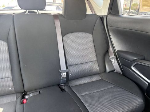 Used 2025 Kia Soul LX w/ LX Technology Package FWD image 35