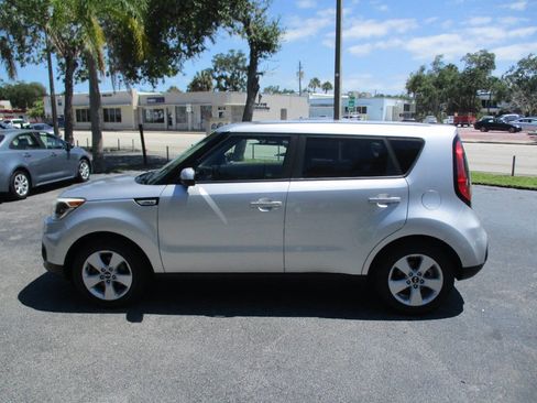 Used 2019 Kia Soul image 5