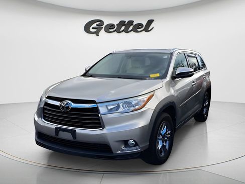 Used 2016 Toyota Highlander Limited Platinum image 1