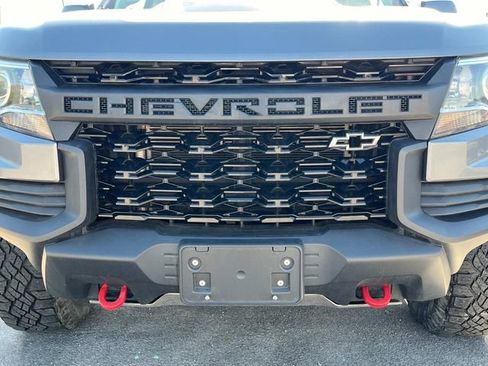 Used 2022 Chevrolet Colorado ZR2 w/ ZR2 Dusk Special Edition image 9