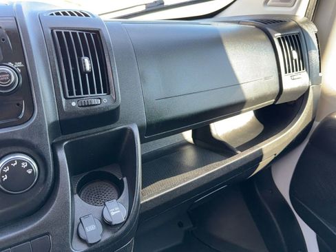 Used 2020 RAM ProMaster 2500 image 22