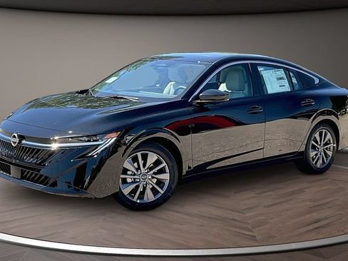 New 2026 Nissan Sentra SL w/ Floor Mat Package FWD image 1