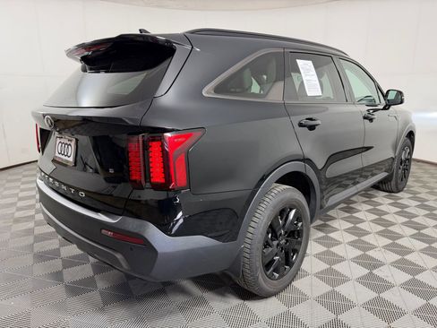 Used 2021 Kia Sorento S AWD/4WD image 9