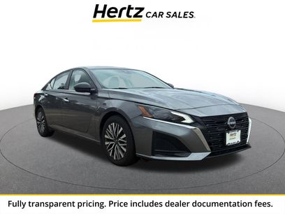 Used 2025 Nissan Altima 2.5 SV