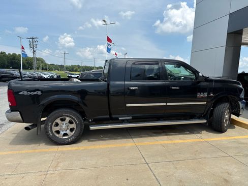 Used 2018 RAM 2500 Big Horn w/ Harvest Edition AWD/4WD image 2