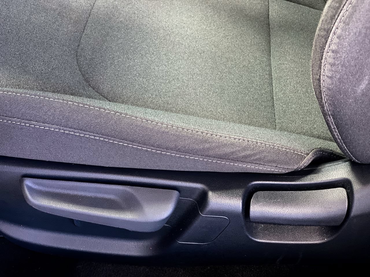 Certified 2025 Kia K4 FWD image 17