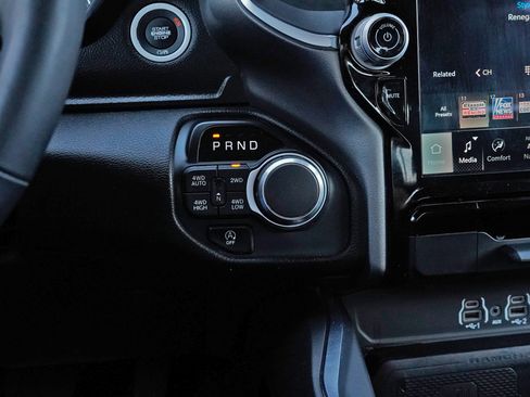 Used 2025 RAM 1500 Big Horn image 25