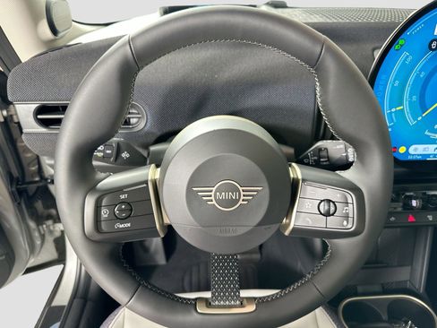 New 2025 MINI Cooper S image 10