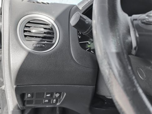 Used 2013 Nissan Pathfinder SL w/ SL Premium Pkg image 14