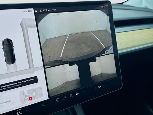 Used 2023 Tesla Model 3 Standard Range RWD image 9