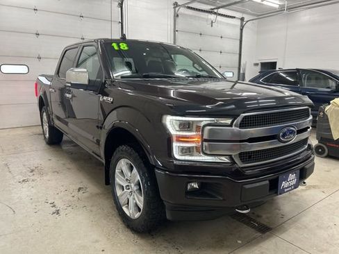 Used 2018 Ford F150 Platinum w/ Equipment Group 701A Luxury image 3