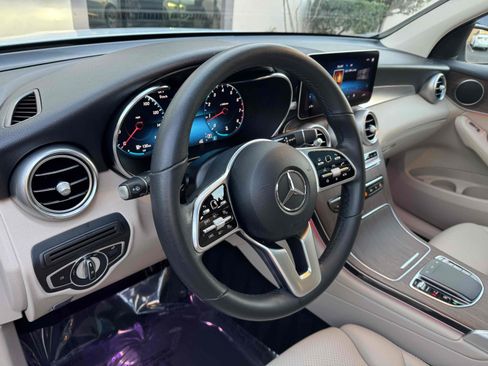 Used 2022 Mercedes-Benz GLC 300 w/ Premium Package Lite image 88