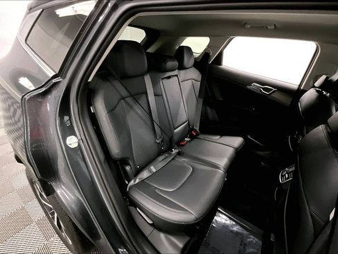 Used 2024 Kia Sportage EX FWD image 25