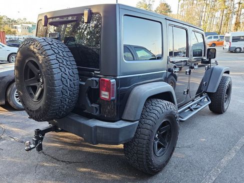 Used 2017 Jeep Wrangler Unlimited Sport w/ Quick Order Package 24S image 10