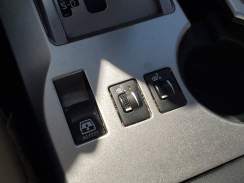 Used 2012 Toyota 4Runner Limited image 24