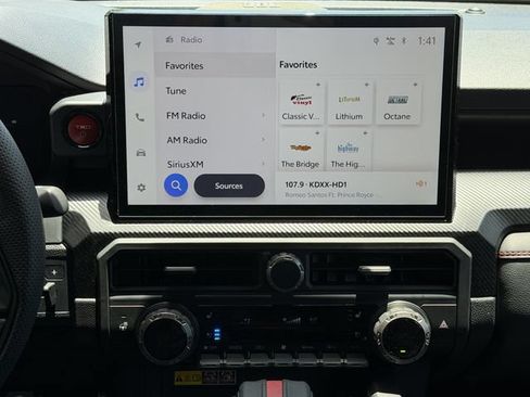 Certified 2025 Toyota Tacoma TRD Pro AWD/4WD image 17