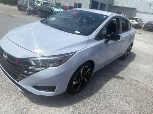 Used 2025 Nissan Versa SR w/ Trunk Package FWD image 15