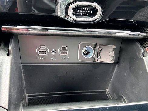 New 2026 Jeep Grand Cherokee L Limited RWD image 27