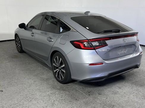 Used 2023 Honda Civic EX-L image 5