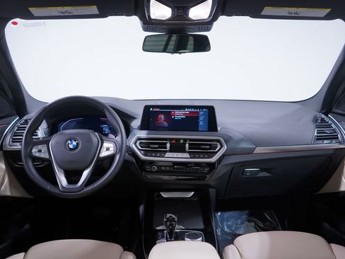 Used 2024 BMW X3 sDrive30i w/ Convenience Package image 10