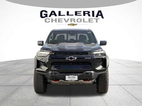 New 2026 Chevrolet Colorado ZR2 w/ Technology Package AWD/4WD image 3