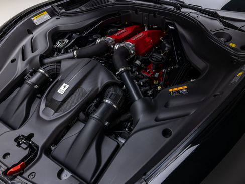 Used 2026 Ferrari Roma Spider RWD image 26