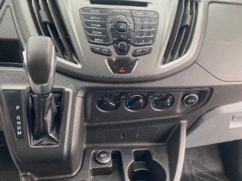 Used 2019 Ford Transit 250 148 Low Roof RWD image 19