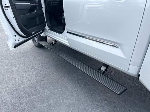 New 2026 Toyota Tundra Platinum AWD/4WD image 15