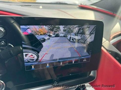 Used 2021 Chevrolet Corvette Stingray Premium Cpe w/ Z51 Performance Package image 21