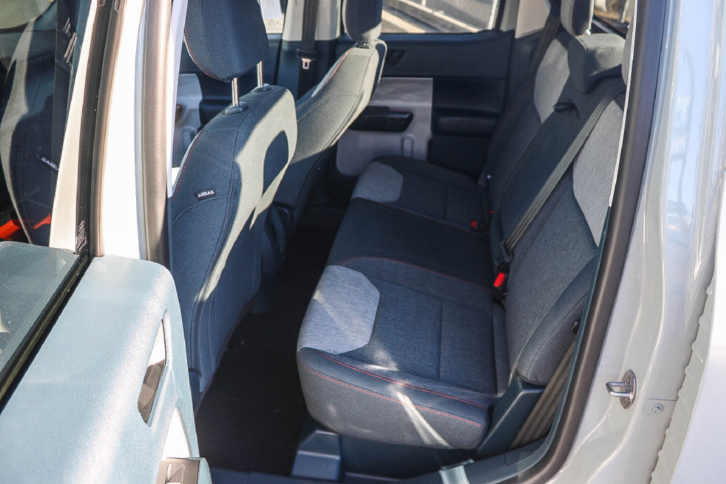 Certified 2024 Ford Maverick XLT FWD image 21