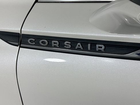 Used 2021 Lincoln Corsair FWD image 27