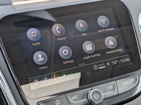 Used 2024 Chevrolet Equinox Premier image 18