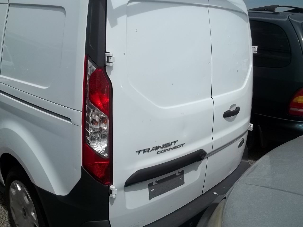Used 2016 Ford Transit Connect XL FWD image 4