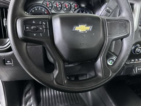 Used 2023 Chevrolet Silverado 1500 W/T w/ Trailering Package AWD/4WD image 11