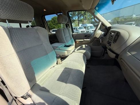 Used 2001 Ford F150 Lariat RWD image 26