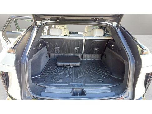 Certified 2024 Cadillac Lyriq Sport AWD/4WD image 26