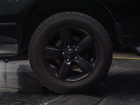 Used 2021 RAM 1500 Express image 6