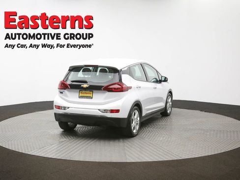 Used 2021 Chevrolet Bolt LT image 38