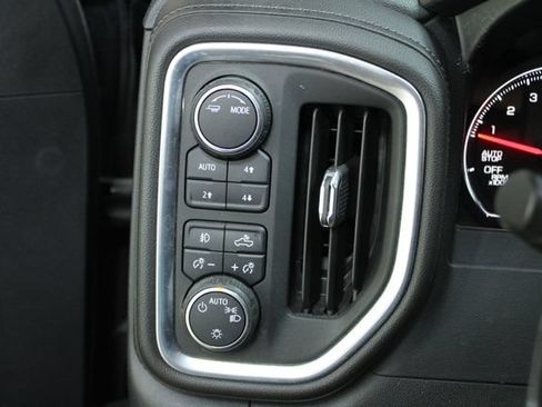 Used 2020 Chevrolet Silverado 1500 RST w/ True North Edition AWD/4WD image 13