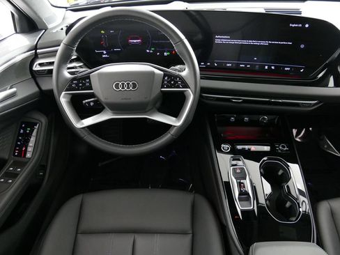 Used 2025 Audi A5 2.0T Premium Plus w/ Premium Plus AWD/4WD image 27