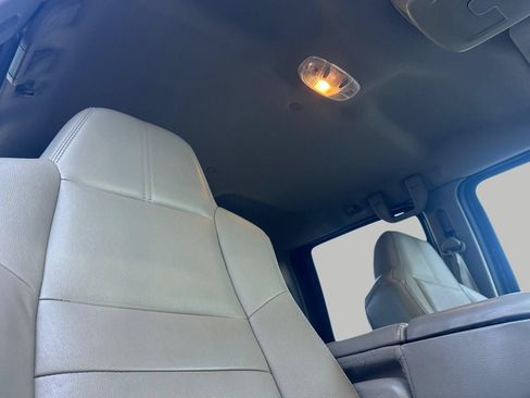Used 2009 Ford F350 4x4 Crew Cab Super Duty image 15
